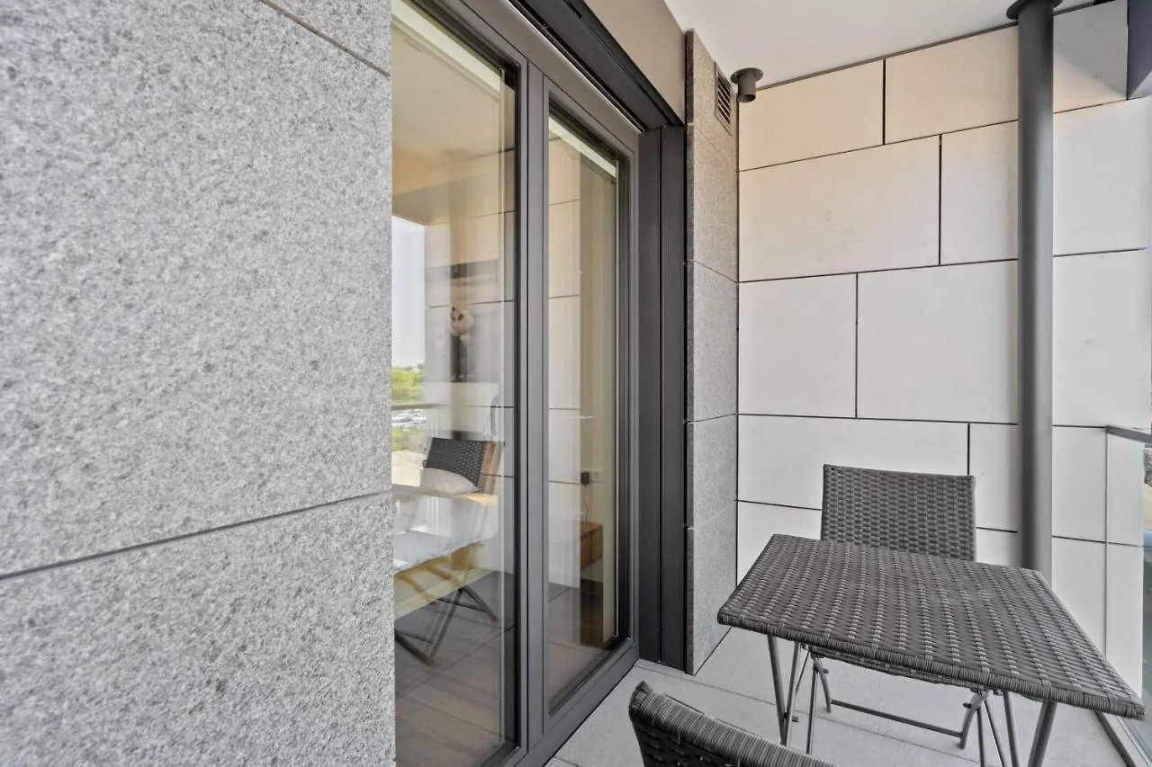 Cloche D'Or Proximity - Sleek Urban Space ルクセンブルク アパート